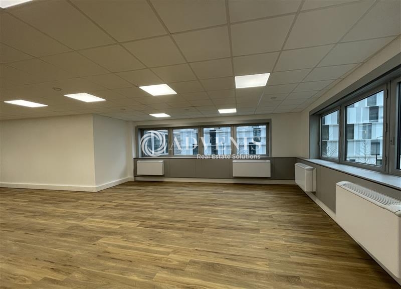 Location Bureaux TREMBLAY EN FRANCE (93290) - Photo 5