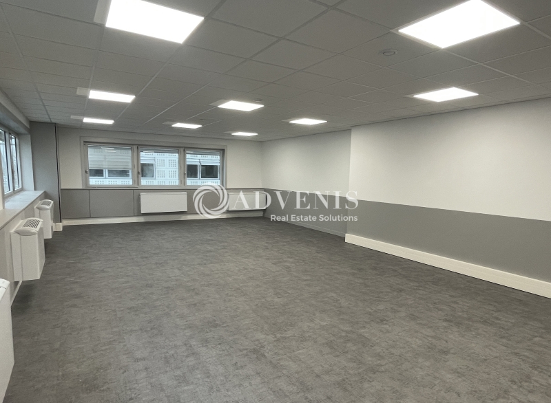 Location Bureaux TREMBLAY EN FRANCE (93290) - Photo 5