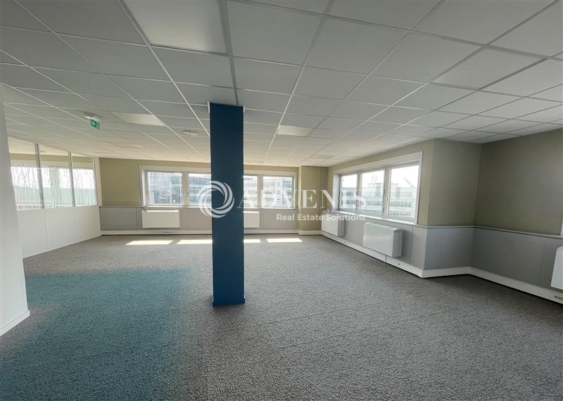 Location Bureaux TREMBLAY EN FRANCE (93290) - Photo 7