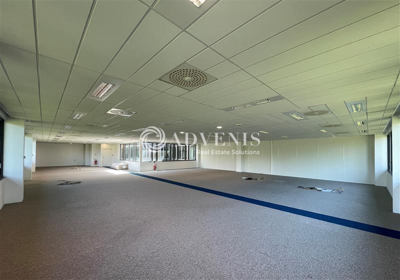 Location Bureaux ROISSY EN FRANCE (95700) - Photo 7