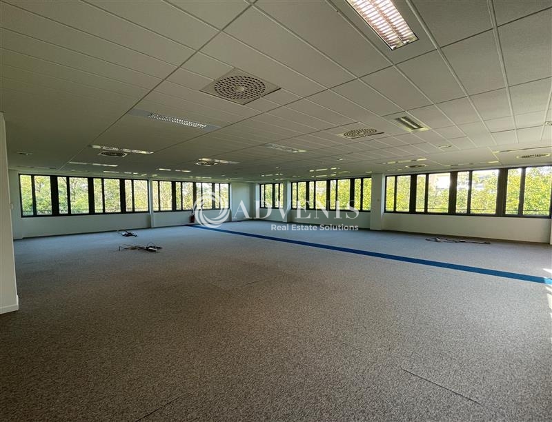 Location Bureaux ROISSY EN FRANCE (95700) - Photo 8