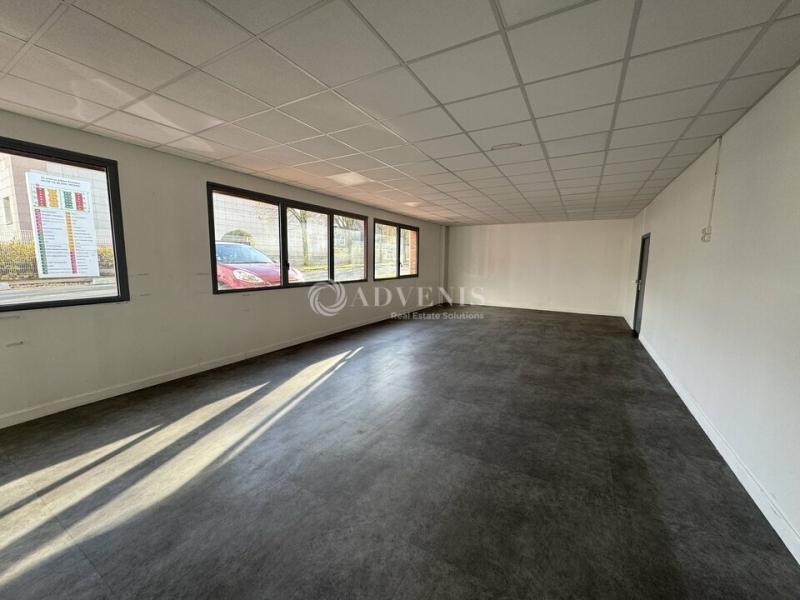 Location Activités Entrepôts LE BLANC MESNIL (93150) - Photo 8