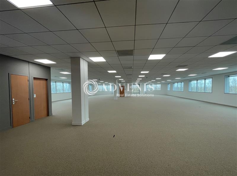 Location Bureaux VILLEPINTE (93420) - Photo 7