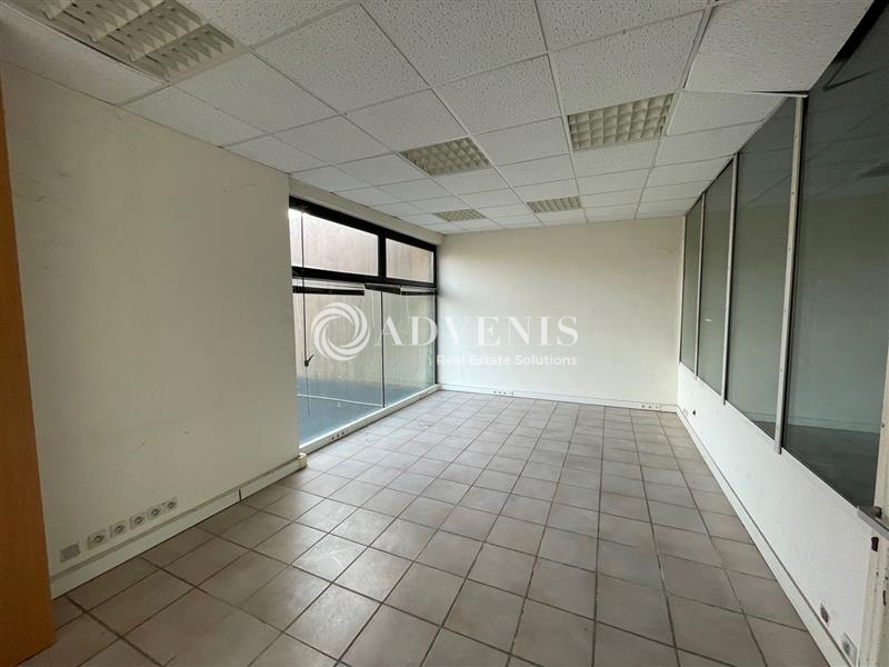 Location Activités Entrepôts GONESSE (95500) - Photo 8