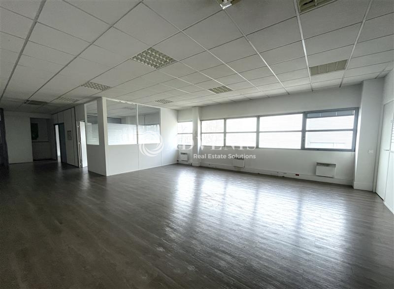 Location Activités Entrepôts LA COURNEUVE (93120) - Photo 9