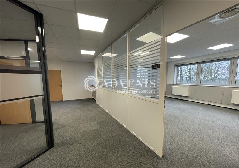 Location Bureaux TREMBLAY EN FRANCE (93290) - Photo 3