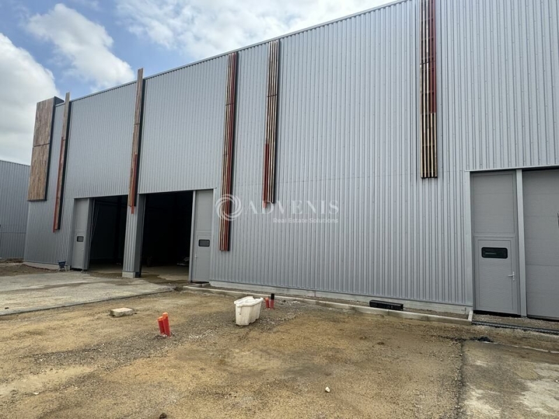 Location Activités Entrepôts LOUVRES (95380) - Photo 6