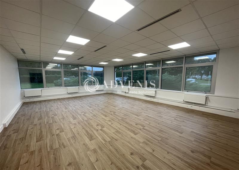 Location Bureaux ROISSY EN FRANCE (95700) - Photo 4