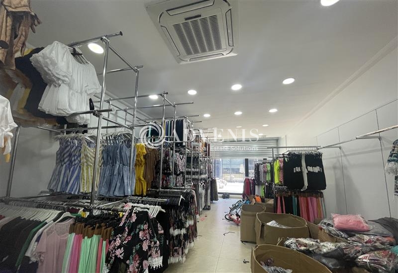 Location Commerces TREMBLAY EN FRANCE (93290) - Photo 6
