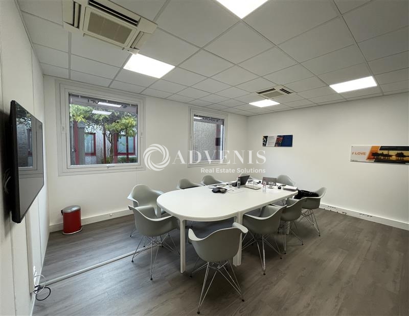 Location Bureaux TREMBLAY EN FRANCE (93290) - Photo 2