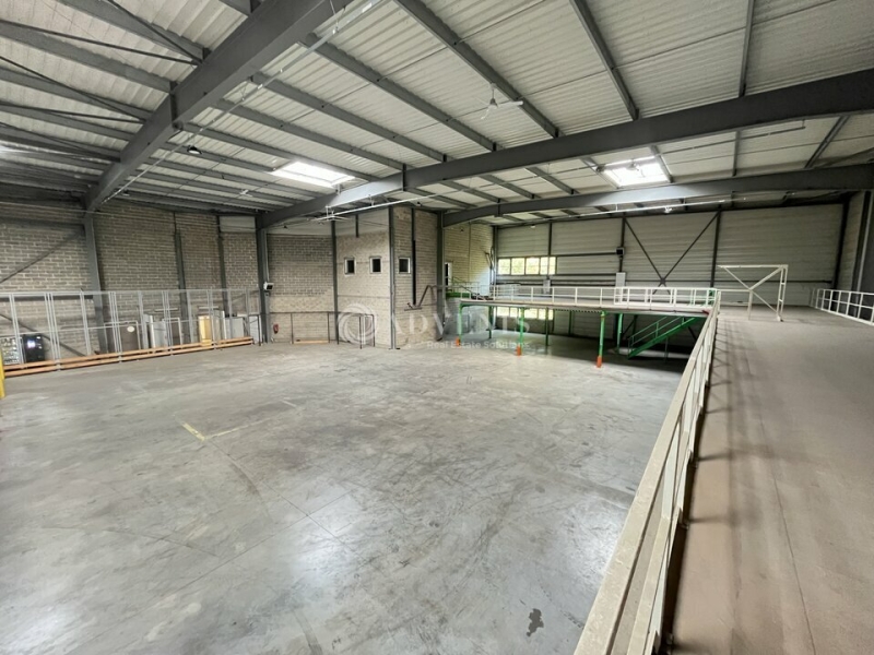 Location Entrepôts ROISSY EN FRANCE (95700) - Photo 2