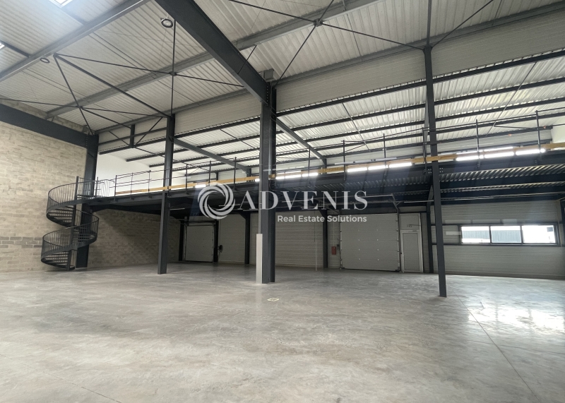Location Entrepôts LE MESNIL AMELOT (77990) - Photo 5