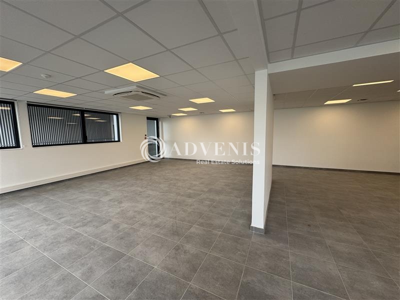 Location Entrepôts LE BLANC MESNIL (93150) - Photo 8