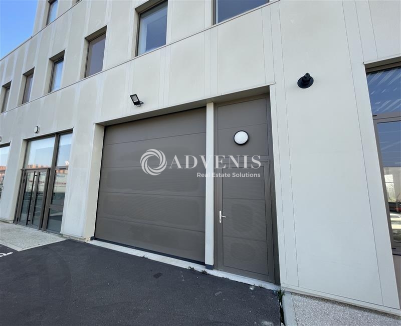 Vente Utilisateur Activités Entrepôts TREMBLAY EN FRANCE (93290) - Photo 2