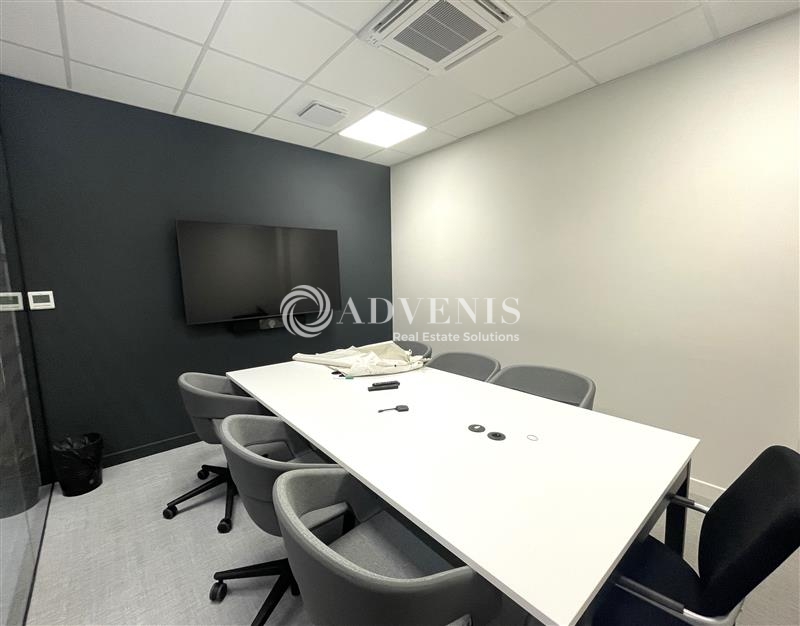 Location Bureaux TREMBLAY EN FRANCE (93290) - Photo 10