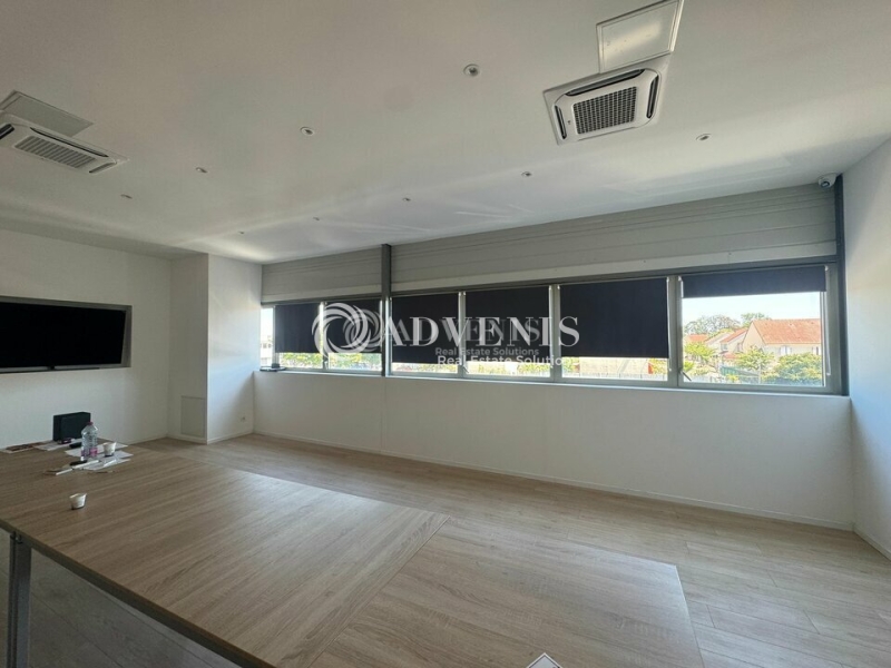 Location Entrepôts STAINS (93240) - Photo 11