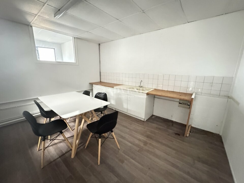 Location Activités Entrepôts LE THILLAY (95500) - Photo 5