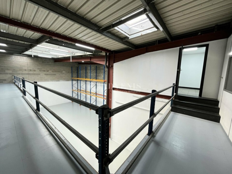 Location Activités Entrepôts LE THILLAY (95500) - Photo 9