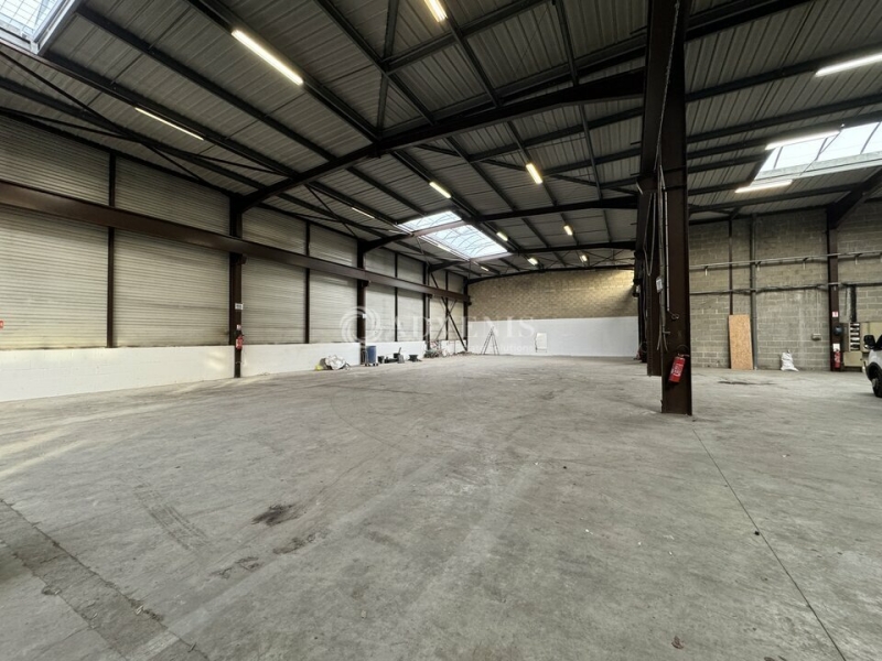 Location Activités Entrepôts LE THILLAY (95500) - Photo 3