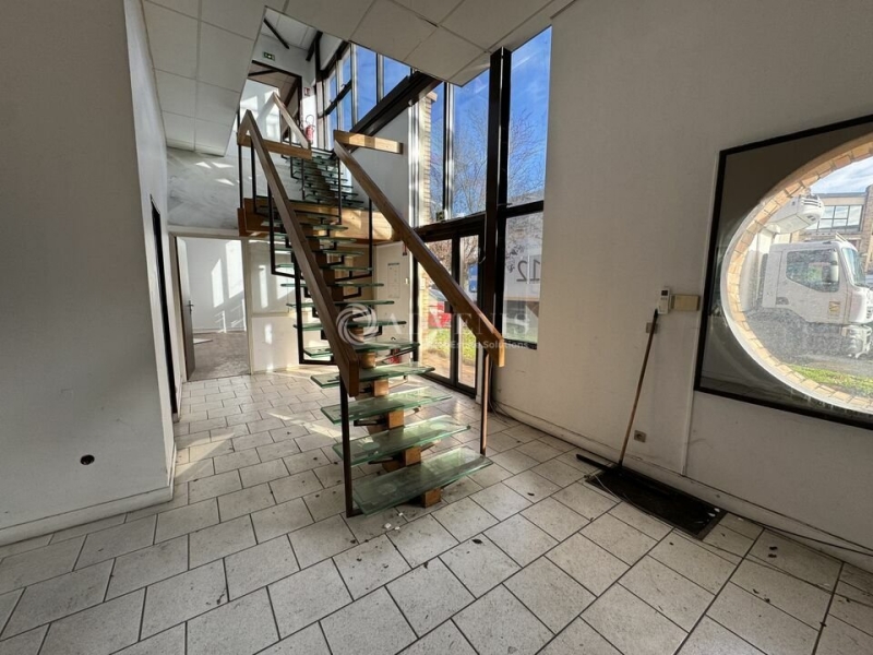 Location Activités Entrepôts LE THILLAY (95500) - Photo 7