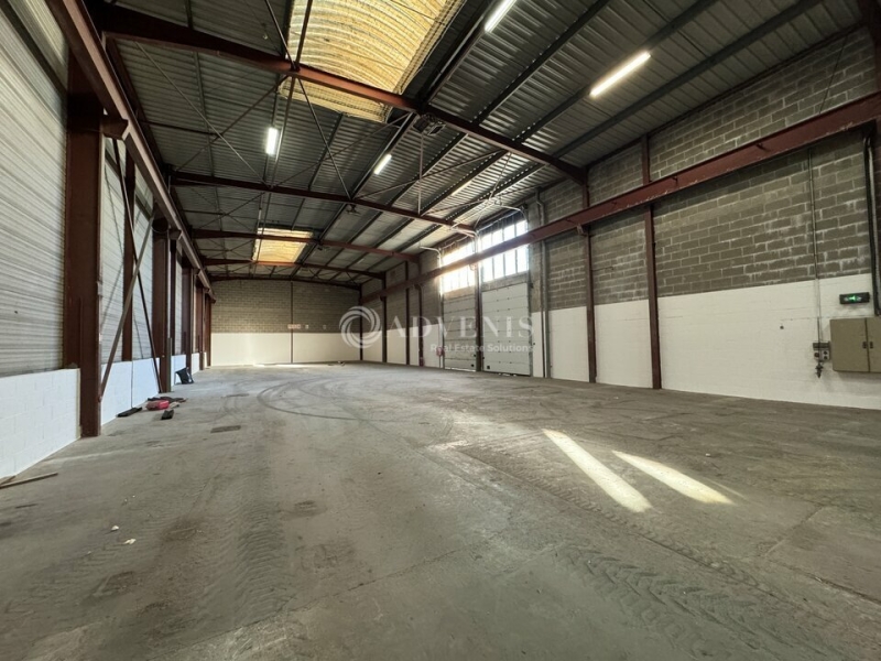 Location Activités Entrepôts LE THILLAY (95500) - Photo 8