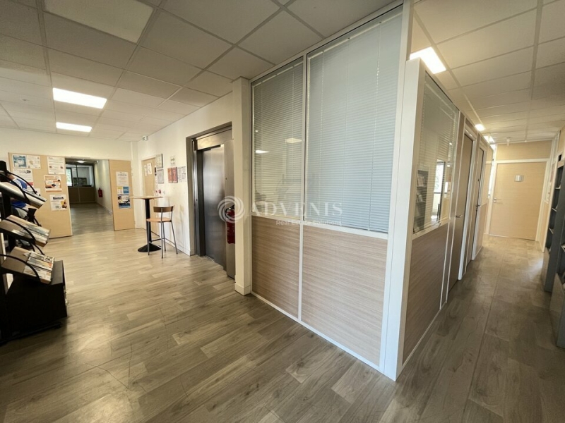 Location Bureaux LE BLANC MESNIL (93150) - Photo 3