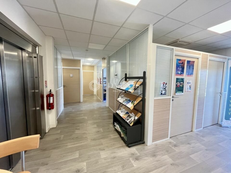 Location Bureaux LE BLANC MESNIL (93150) - Photo 8