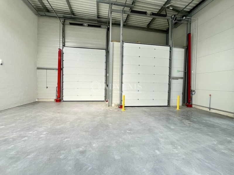 Location Activités Entrepôts LE MESNIL AMELOT (77990) - Photo 4