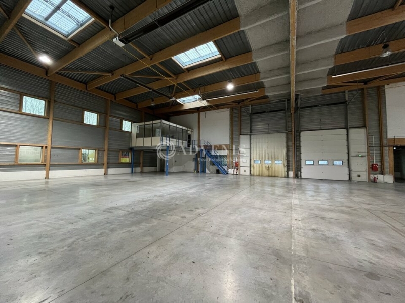 Location Activités Entrepôts LE BOURGET (93350) - Photo 2