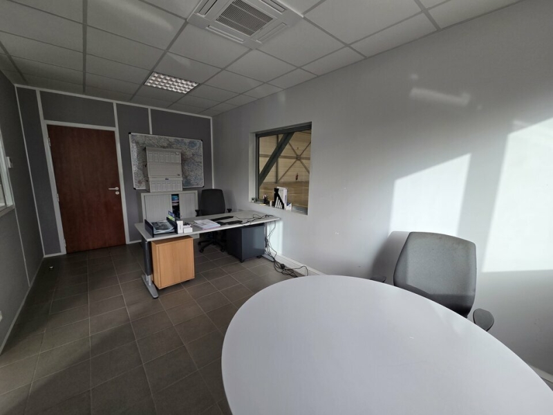 Location Activités Entrepôts COMPANS (77290) - Photo 9