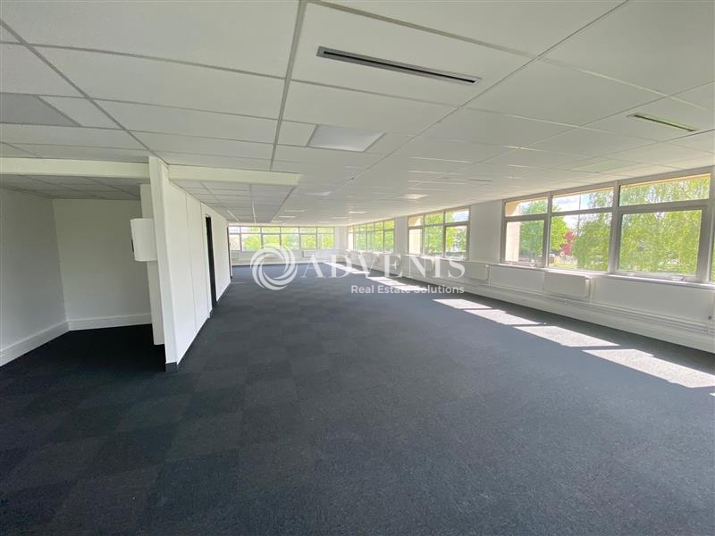 Location Bureaux ROISSY EN FRANCE (95700) - Photo 4