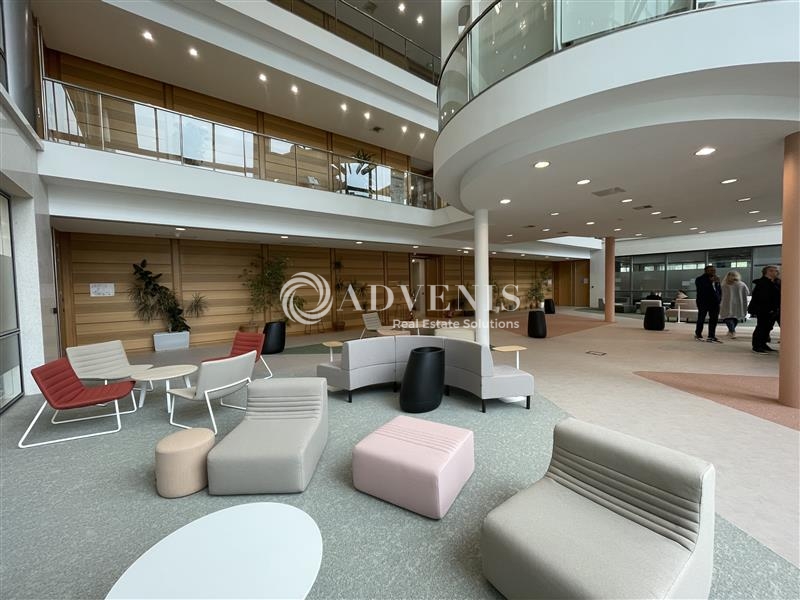 Location Bureaux ROISSY EN FRANCE (95700) - Photo 10