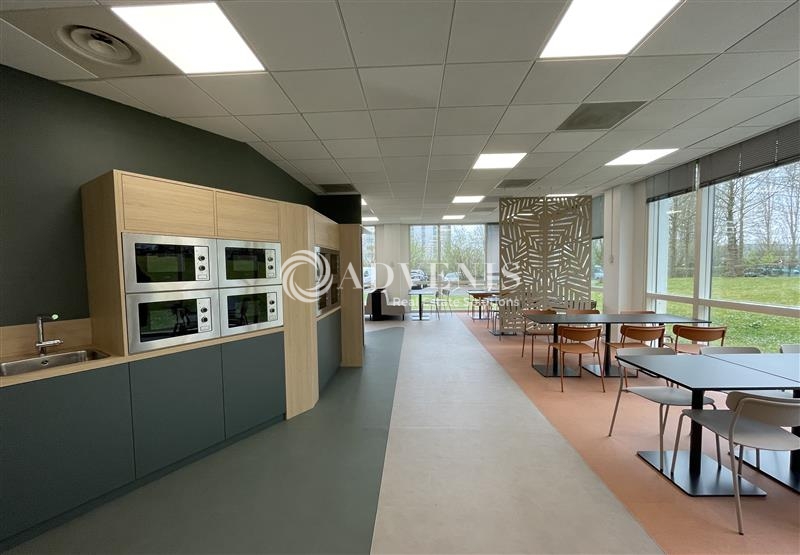 Location Bureaux ROISSY EN FRANCE (95700) - Photo 11