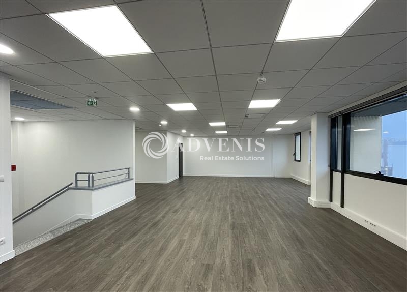 Location Activités Entrepôts LE MESNIL AMELOT (77990) - Photo 8