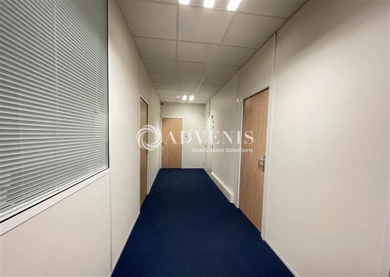 Location Bureaux TREMBLAY EN FRANCE (93290) - Photo 6