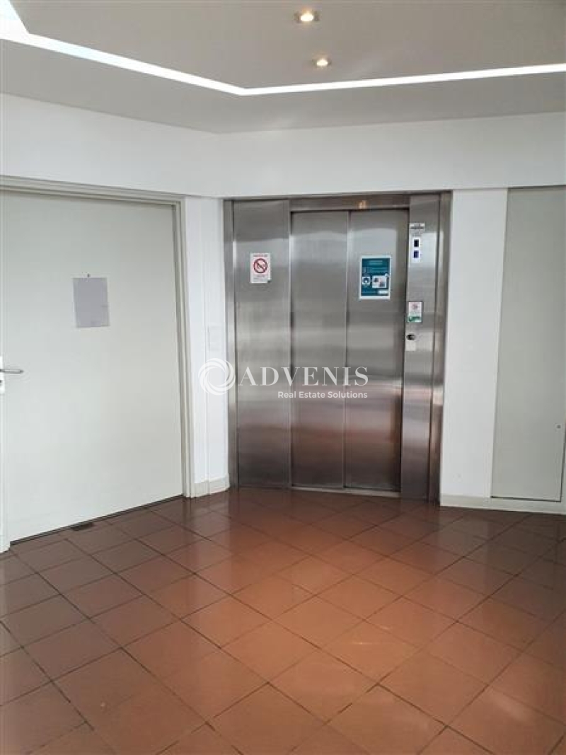 Location Bureaux NANCY (54000) - Photo 2