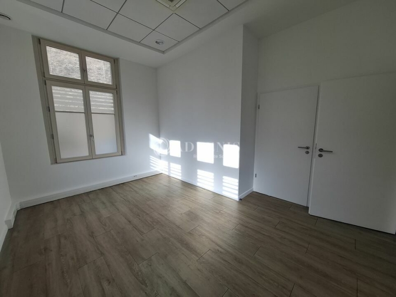 Location Bureaux NANCY (54000) - Photo 11