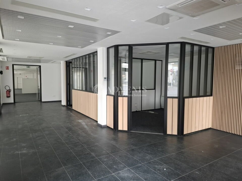 Location Bureaux NANCY (54000) - Photo 2