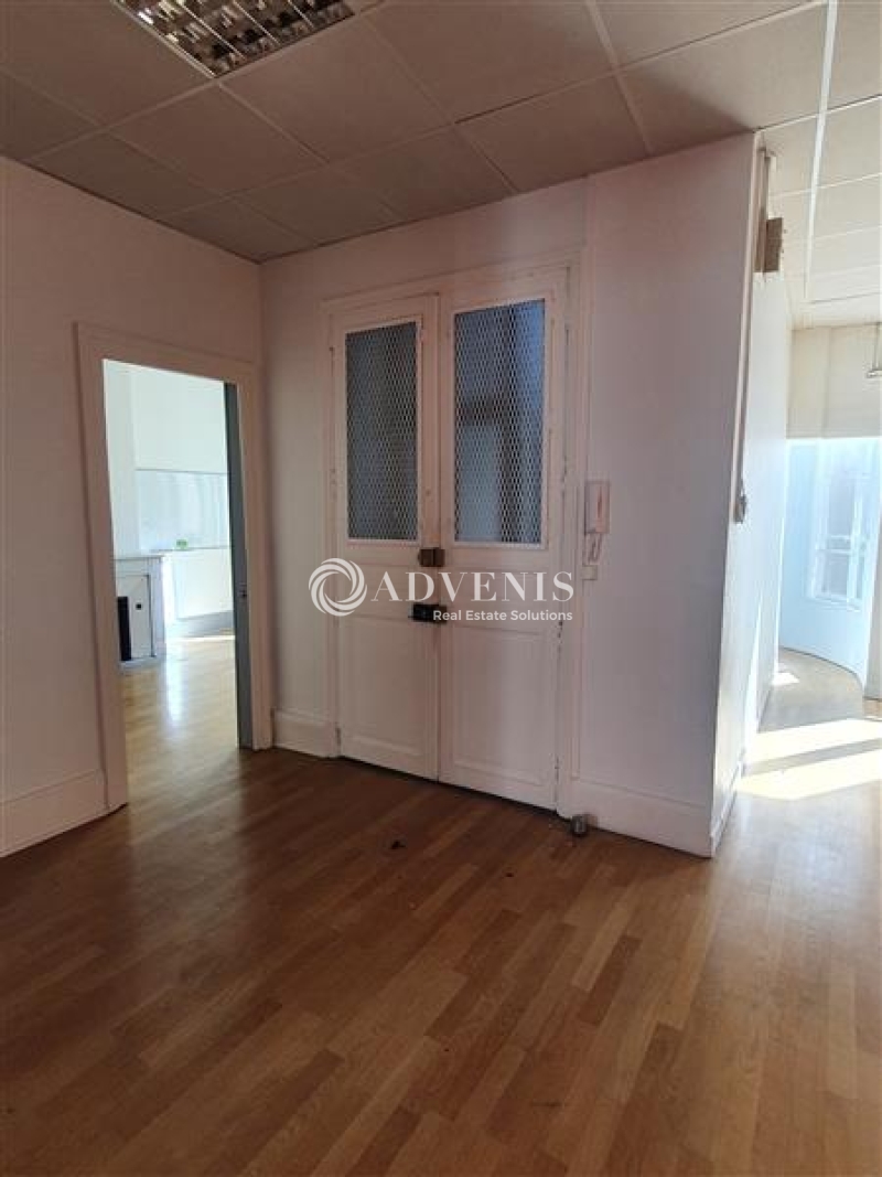Vente Utilisateur Bureaux NANCY (54000) - Photo 4
