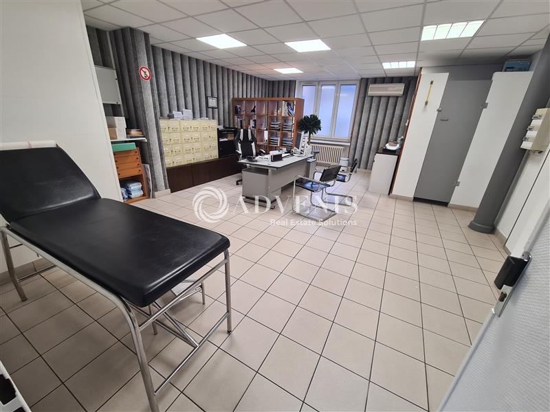 Vente Investisseur Commerces THIONVILLE (57100) - Photo 1