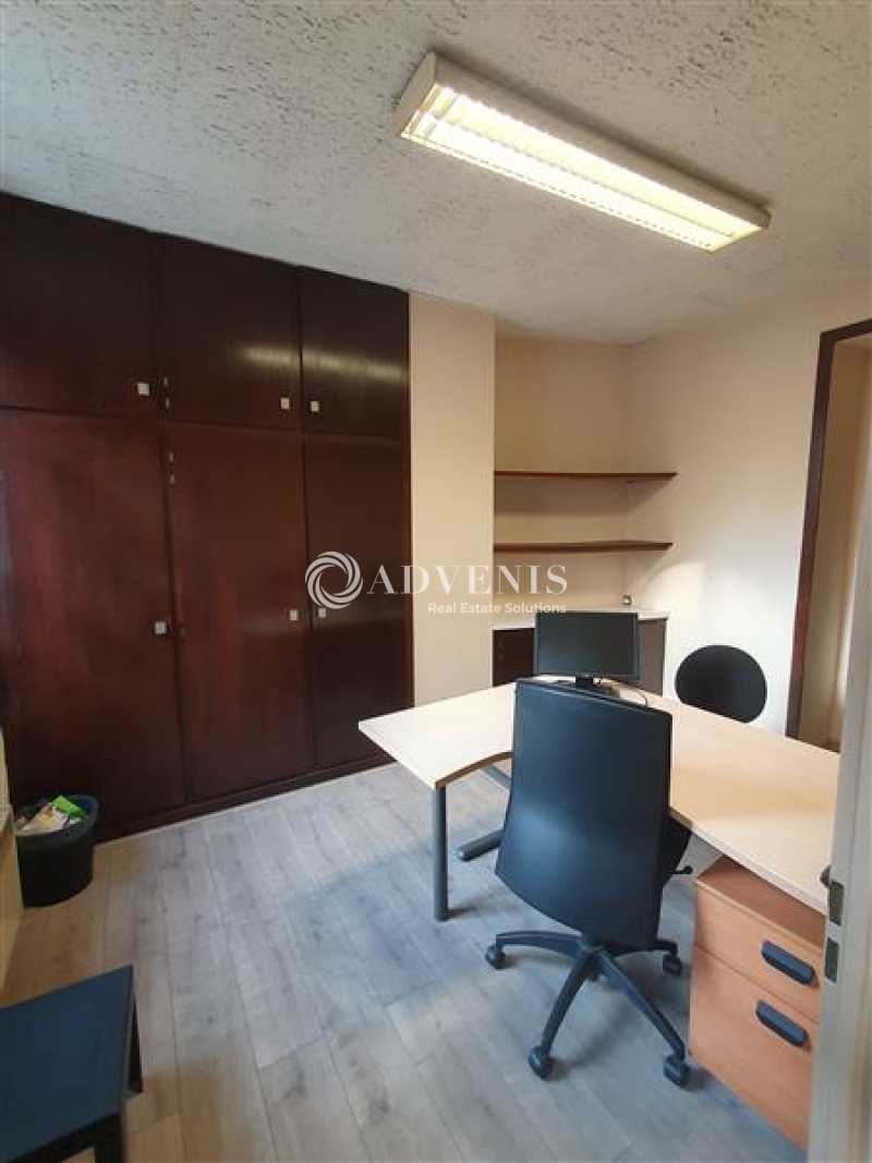 Vente Investisseur Bureaux NANCY (54000) - Photo 3