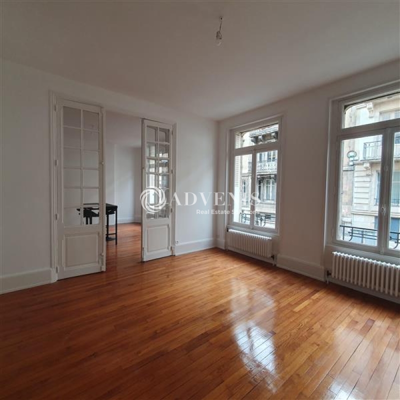 Vente Investisseur Bureaux NANCY (54000) - Photo 10