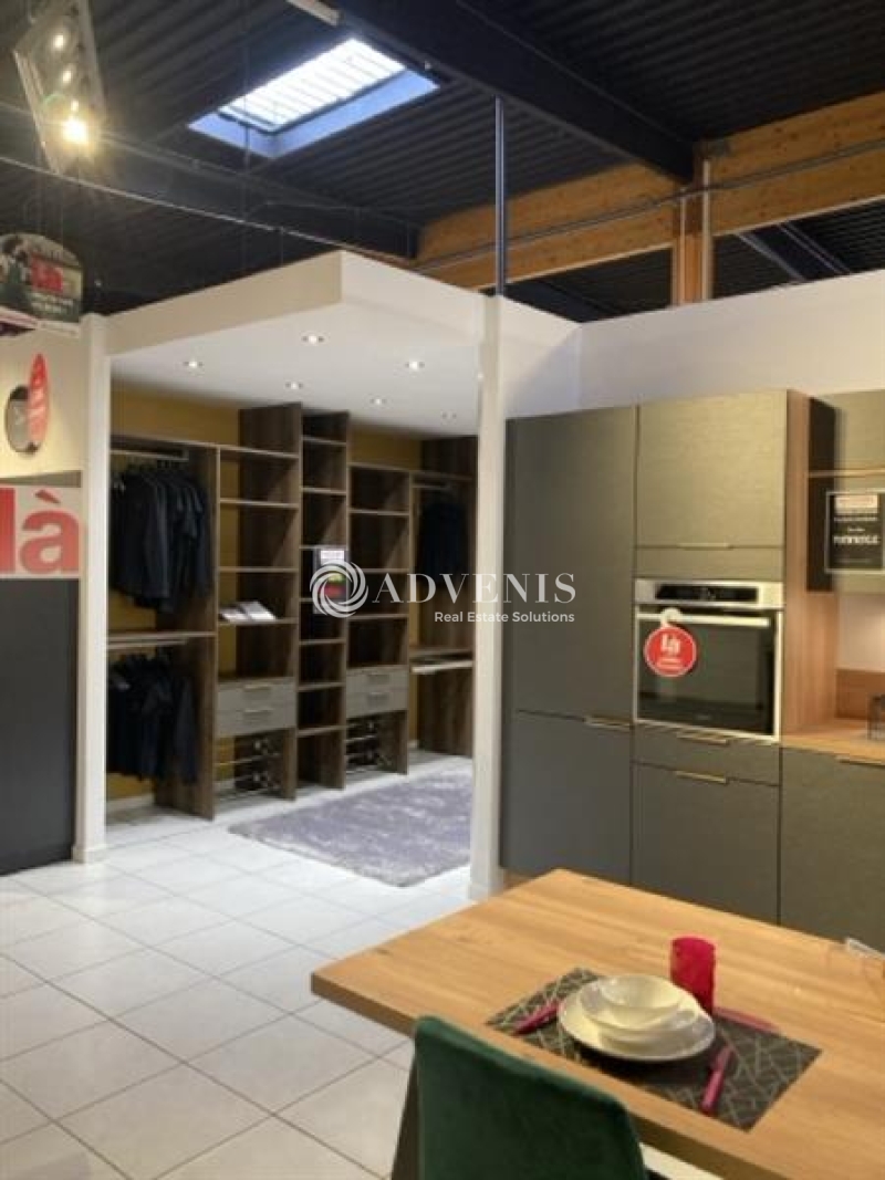 Location Commerces FROUARD (54390) - Photo 1