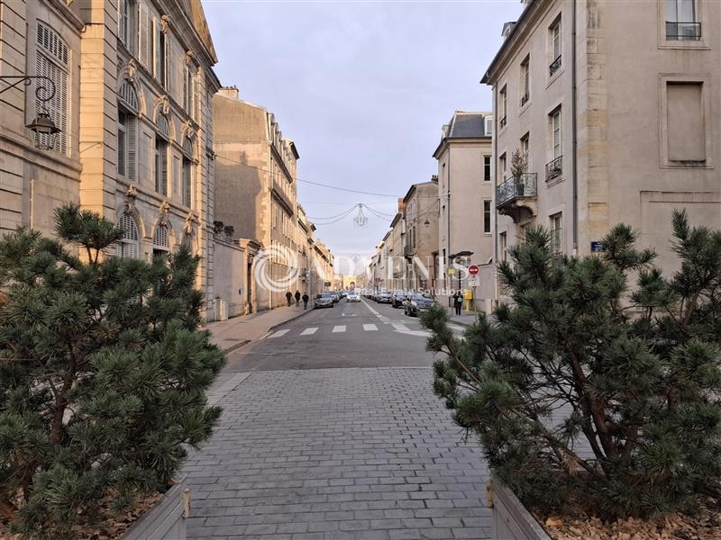 Vente Investisseur Bureaux NANCY (54000) - Photo 8