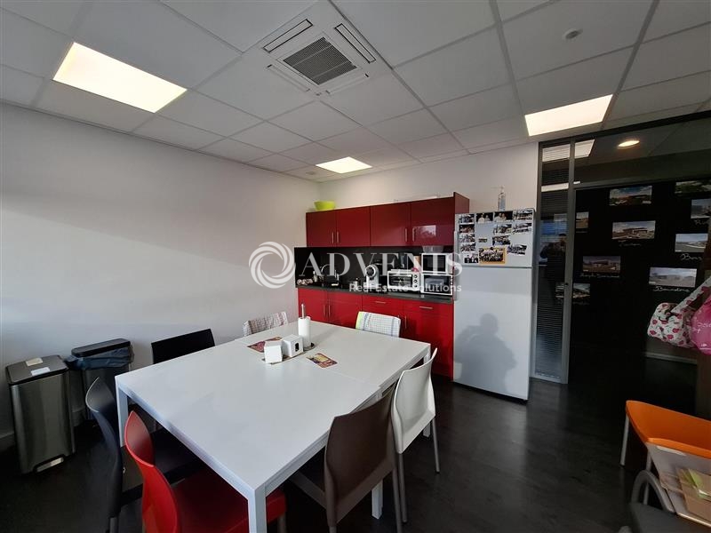 Vente Investisseur Bureaux NANCY (54000) - Photo 3