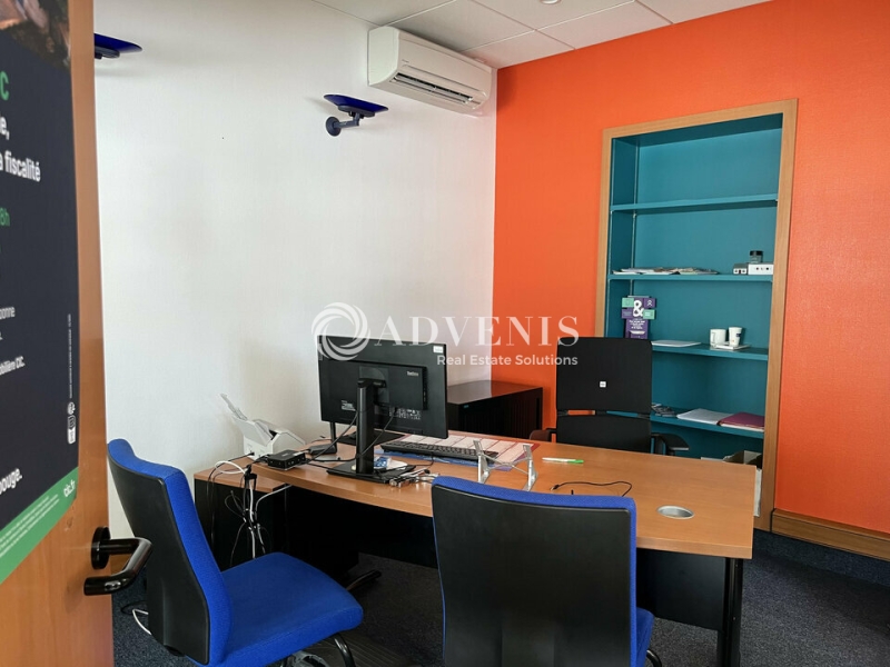 Location Commerces THAON-LES-VOSGES (88150) - Photo 1