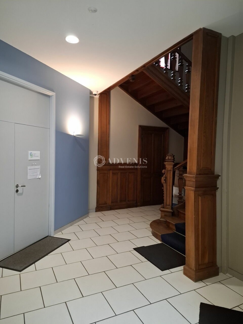 Vente Investisseur Bureaux NANCY (54000) - Photo 4