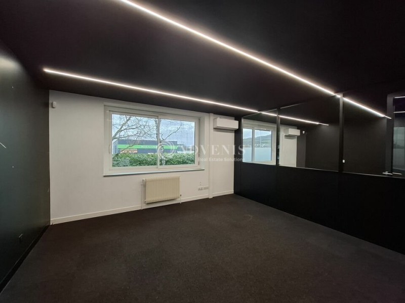 Location Bureaux ESSEY LES NANCY (54270) - Photo 5