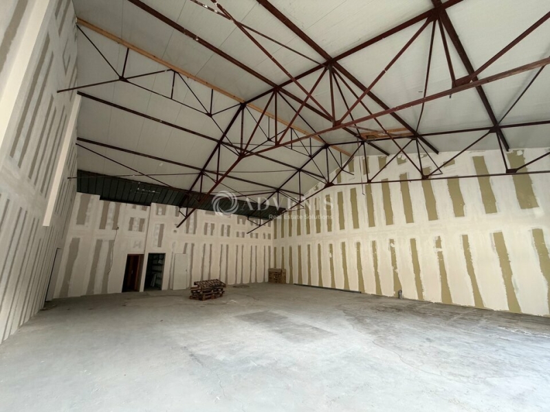 Location Bureaux GOLBEY (88190) - Photo 2