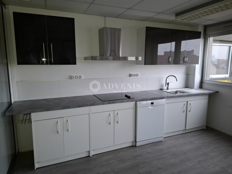 Location Bureaux NANCY (54000) - Photo 2